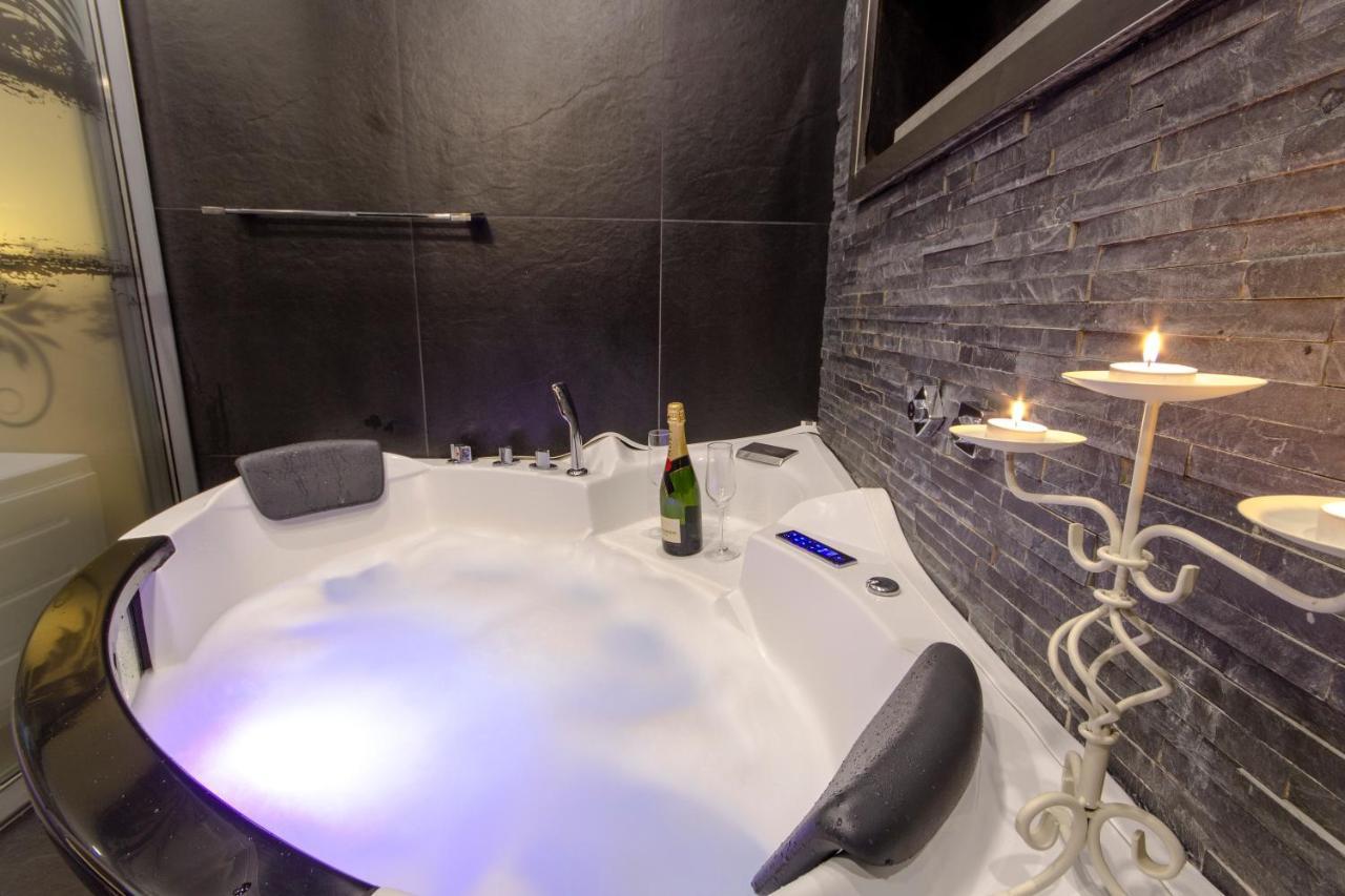 Madison Inn Suites - Wilson'S Square ベオグラード エクステリア 写真